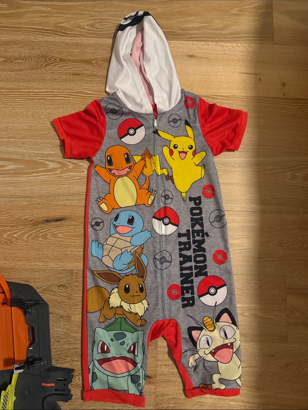 One piece zip up pajamas Pokémon